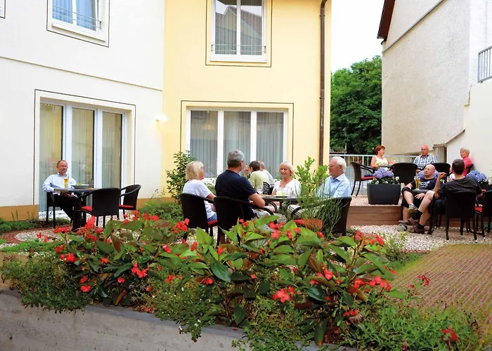 Hotel Flair Stadt 3*