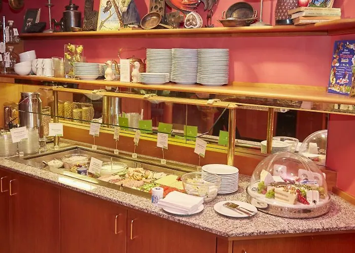 Flair Stadt Hotel 3*