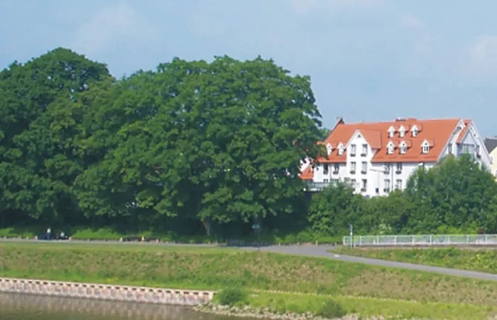 Hotel Flair Stadt 3*